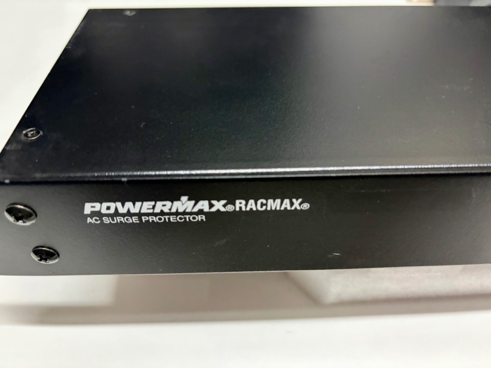 PowerMax-Racmax-GRM0600-80-AC-Surge-Protection-8-Ports-137435838444-2