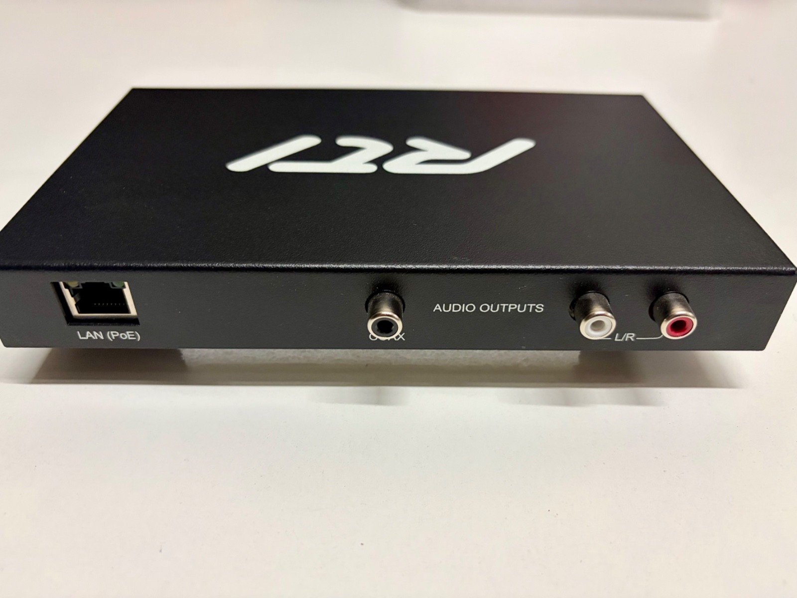 RTI-MS-1-POE-Music-Streamer-1-Source-137351256026-3